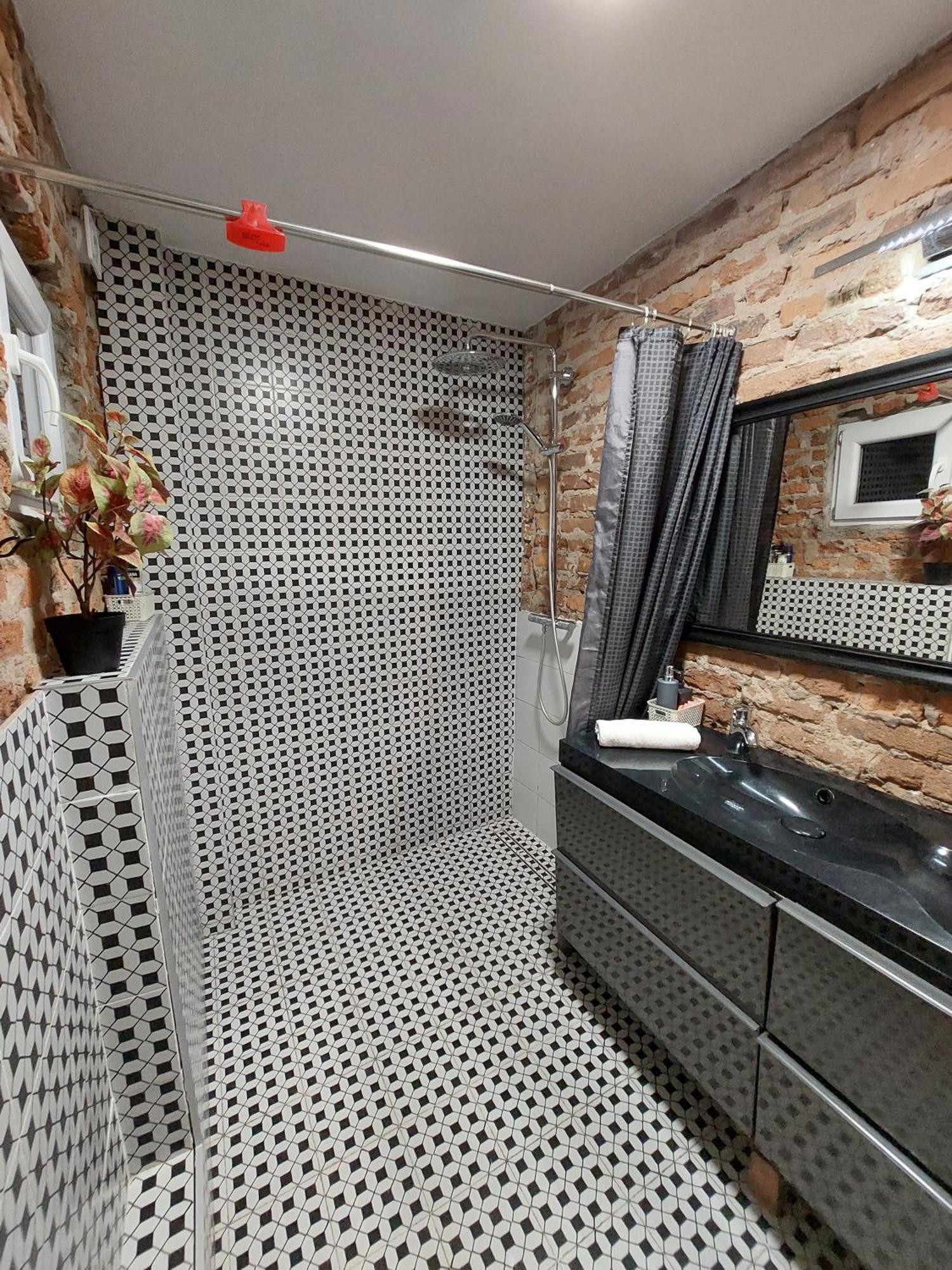 Flores Apartament Katowice Rom bilde